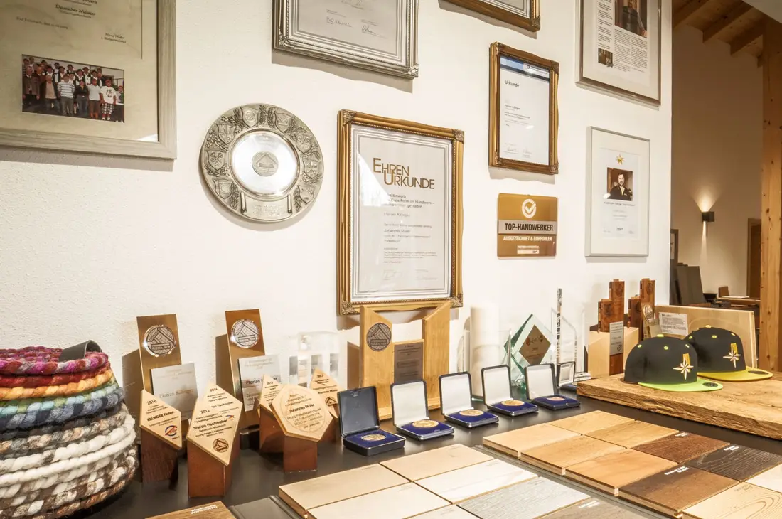 Bodenleger Auszeichnungen, Zertifikate und Urkunden